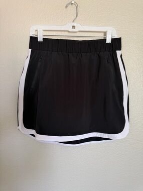 Talbots Black Skort with White Trim Sz S